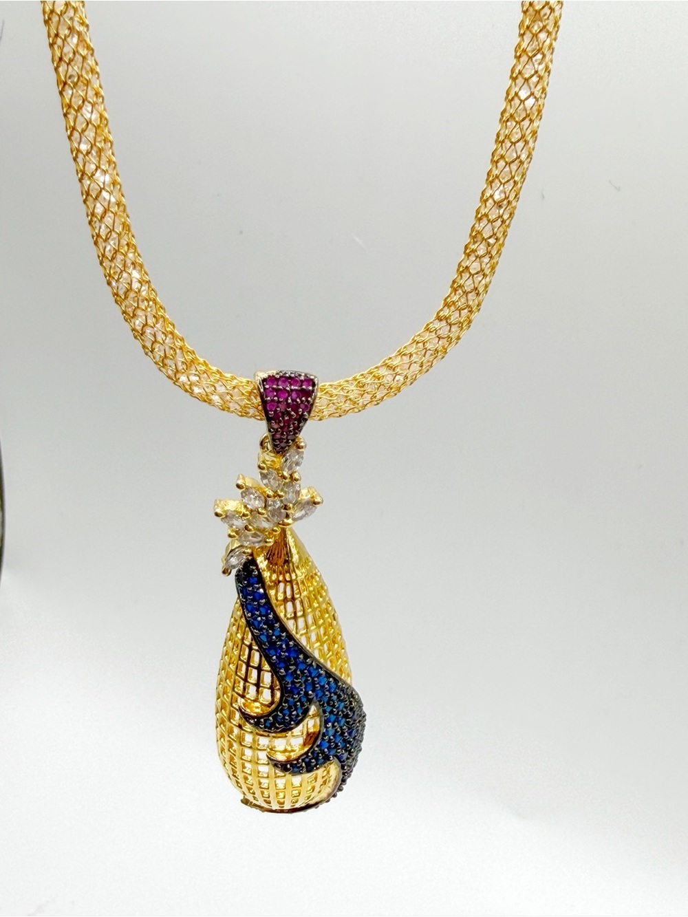 Goldtone Mesh Chain CZ‎ Ruby Sapphire Crystal Peacock Style Necklace 18-20”